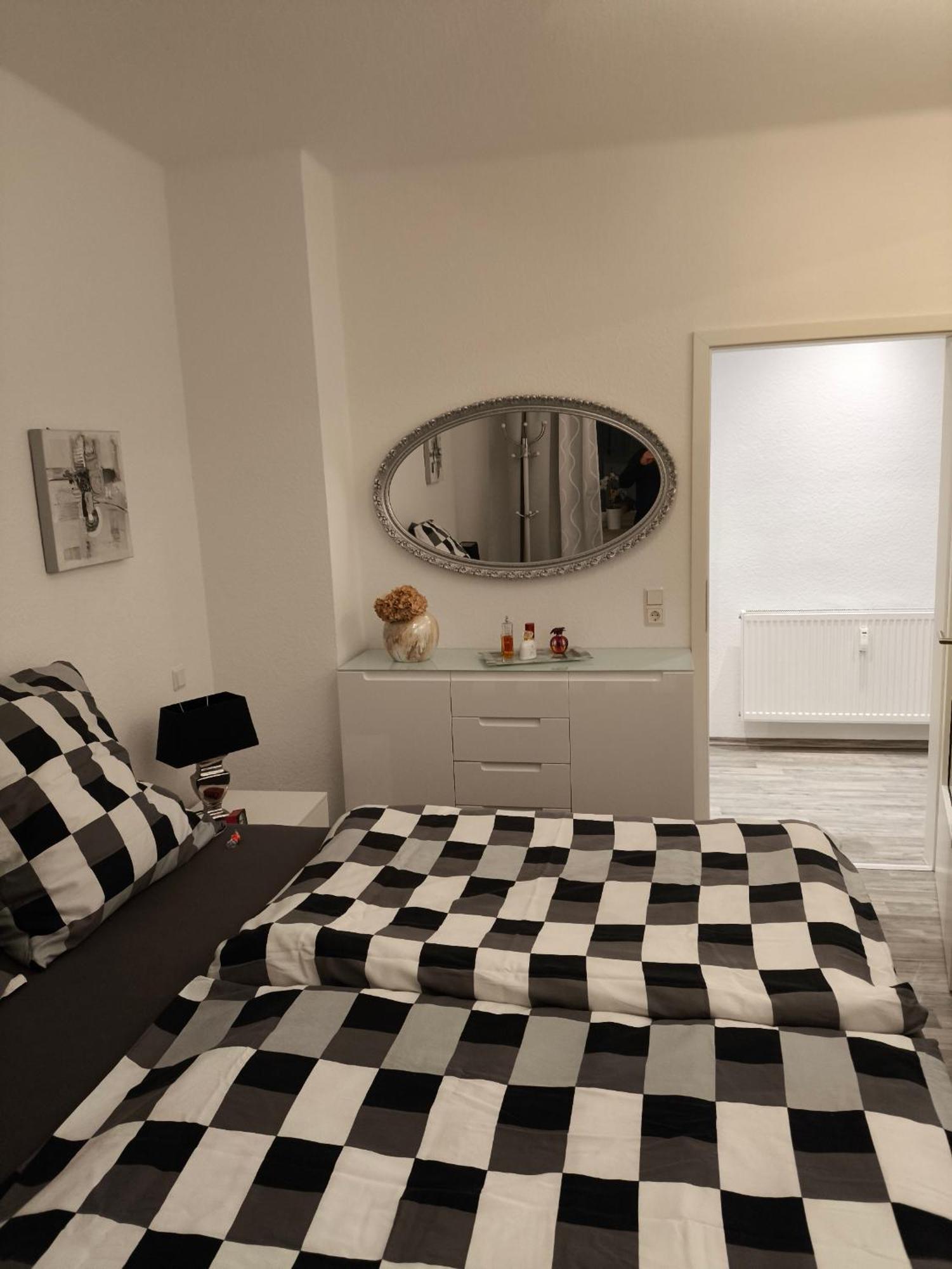 Premium Ferienwohnung "Christine ", Zentrale Ruhige Stadtlage 100 Qm Ebenerdige Dusche Terasse Kaminofen Τσβαϊμπρίκεν Εξωτερικό φωτογραφία